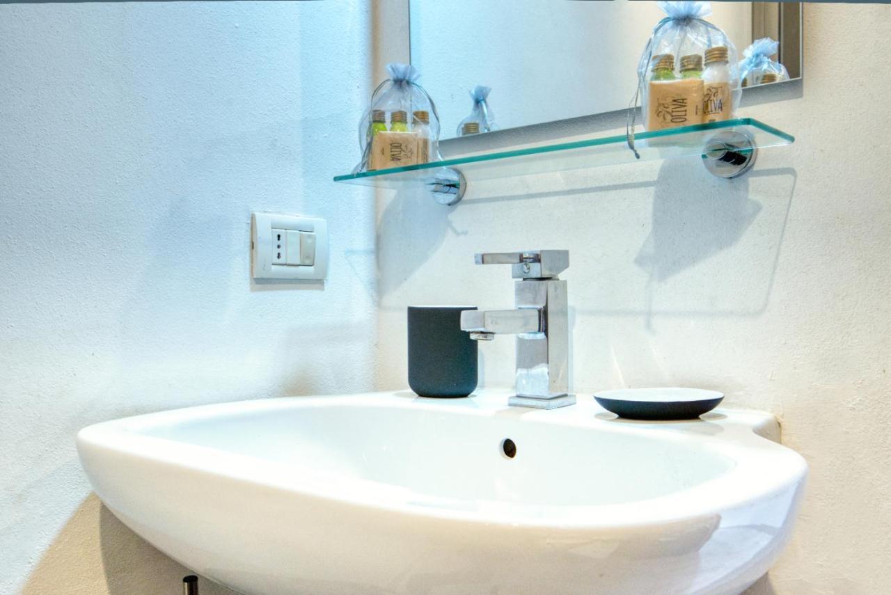 Apartment Soggiornare Sul Naviglio Milan