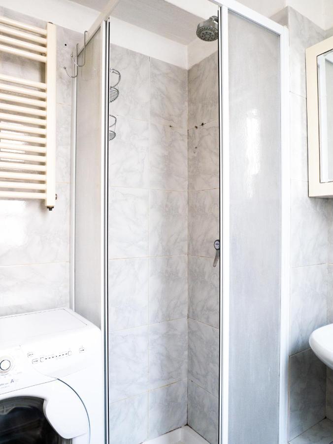 Citylife - 50m Dalla Metro Apartment *
