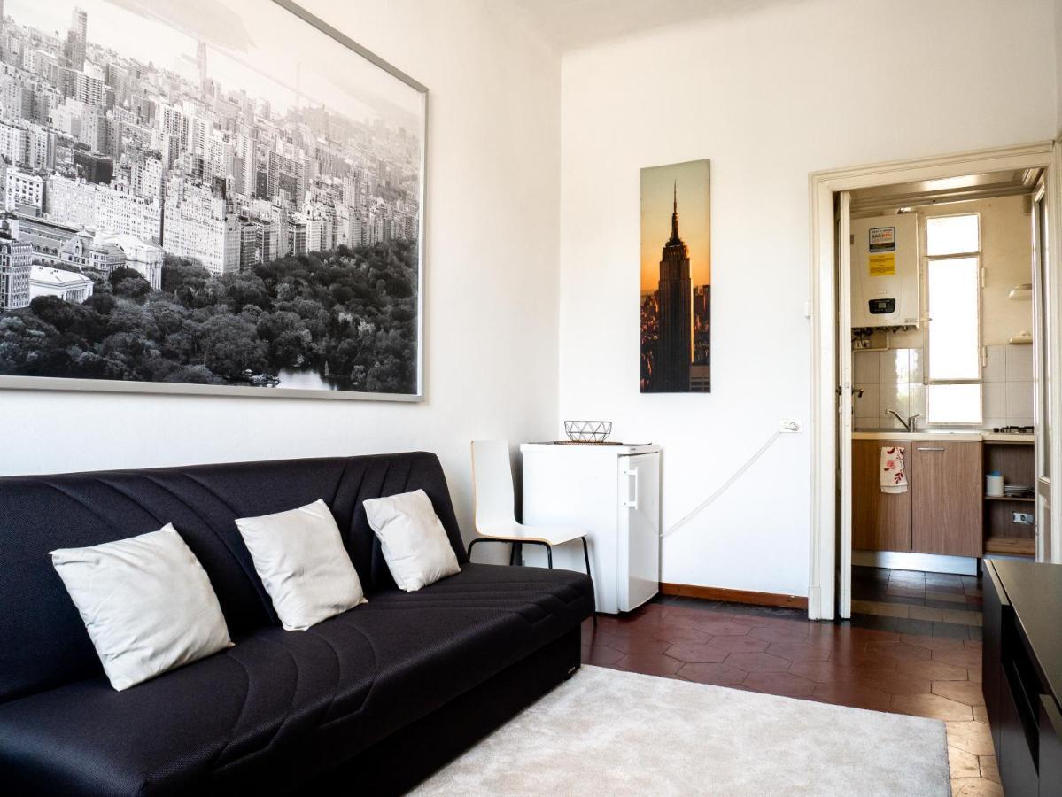 Citylife - 50m Dalla Metro Apartment
