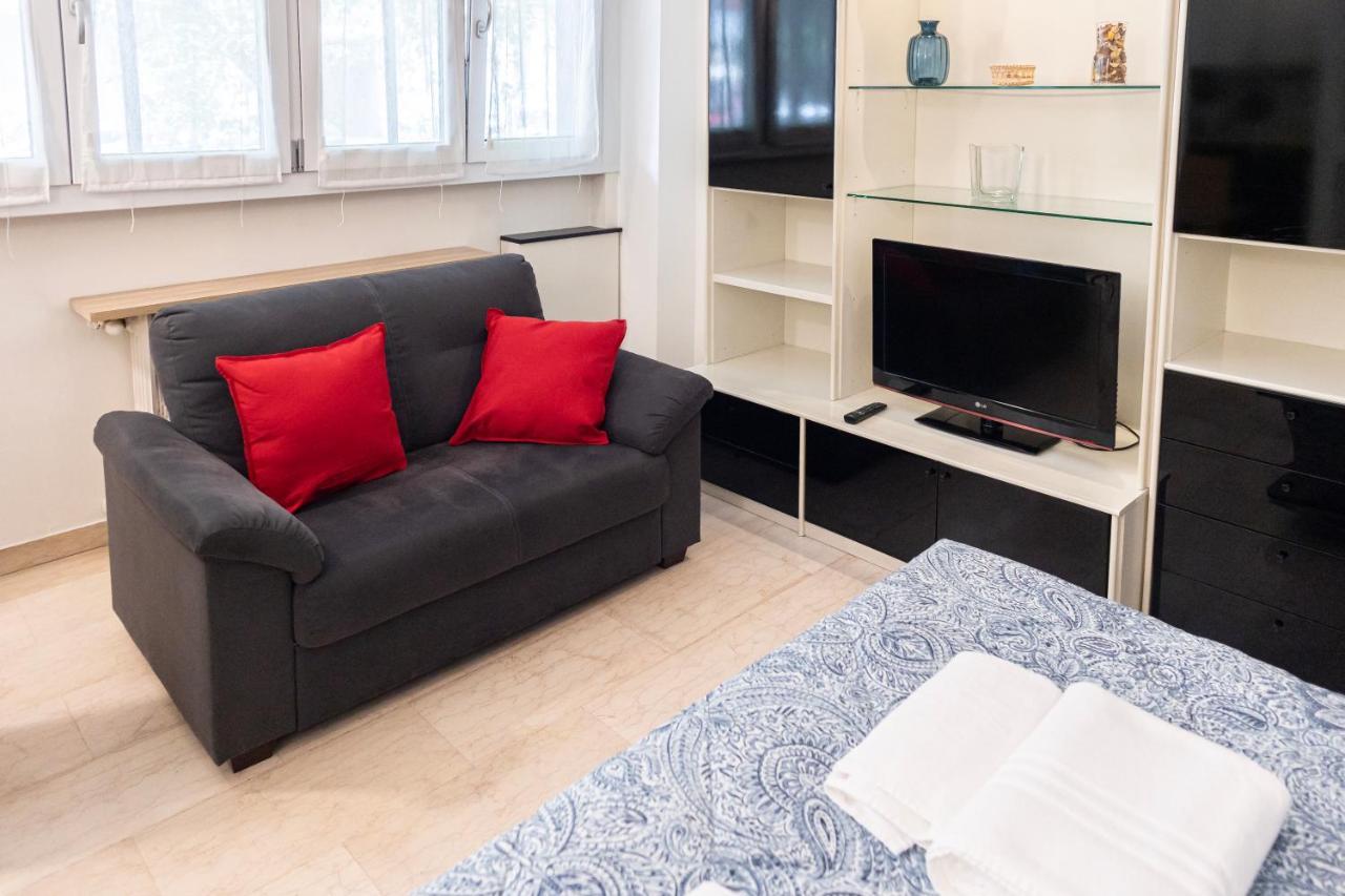 Accogliente Loft In Zona Monumentale/cenisio Apartamento