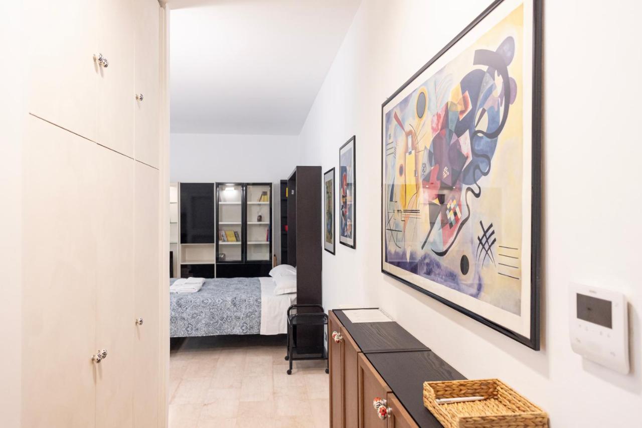 Accogliente Loft In Zona Monumentale/cenisio Apartamento Milão