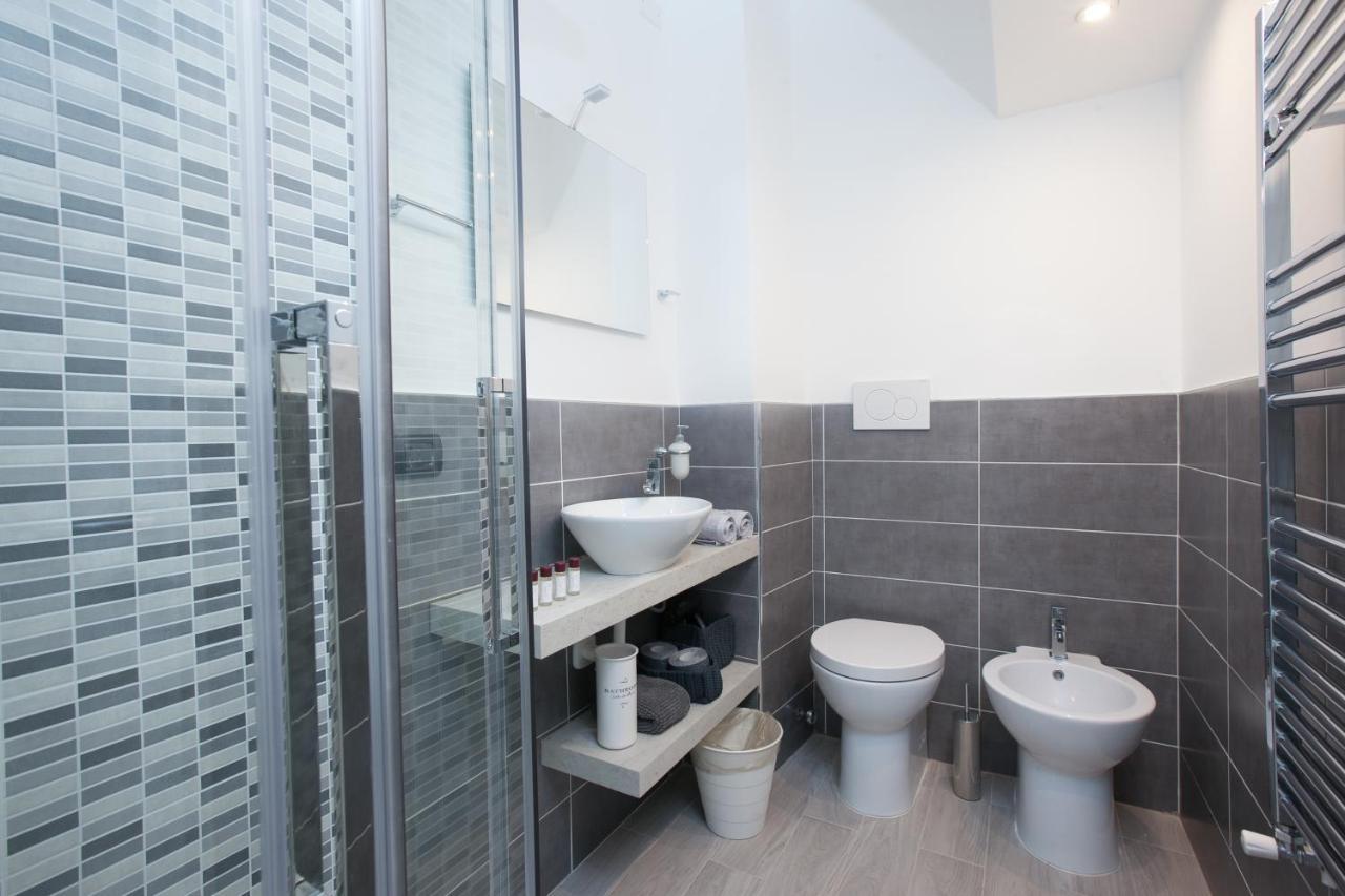 Amazing And New Penthouse In Center Apartamento Milão