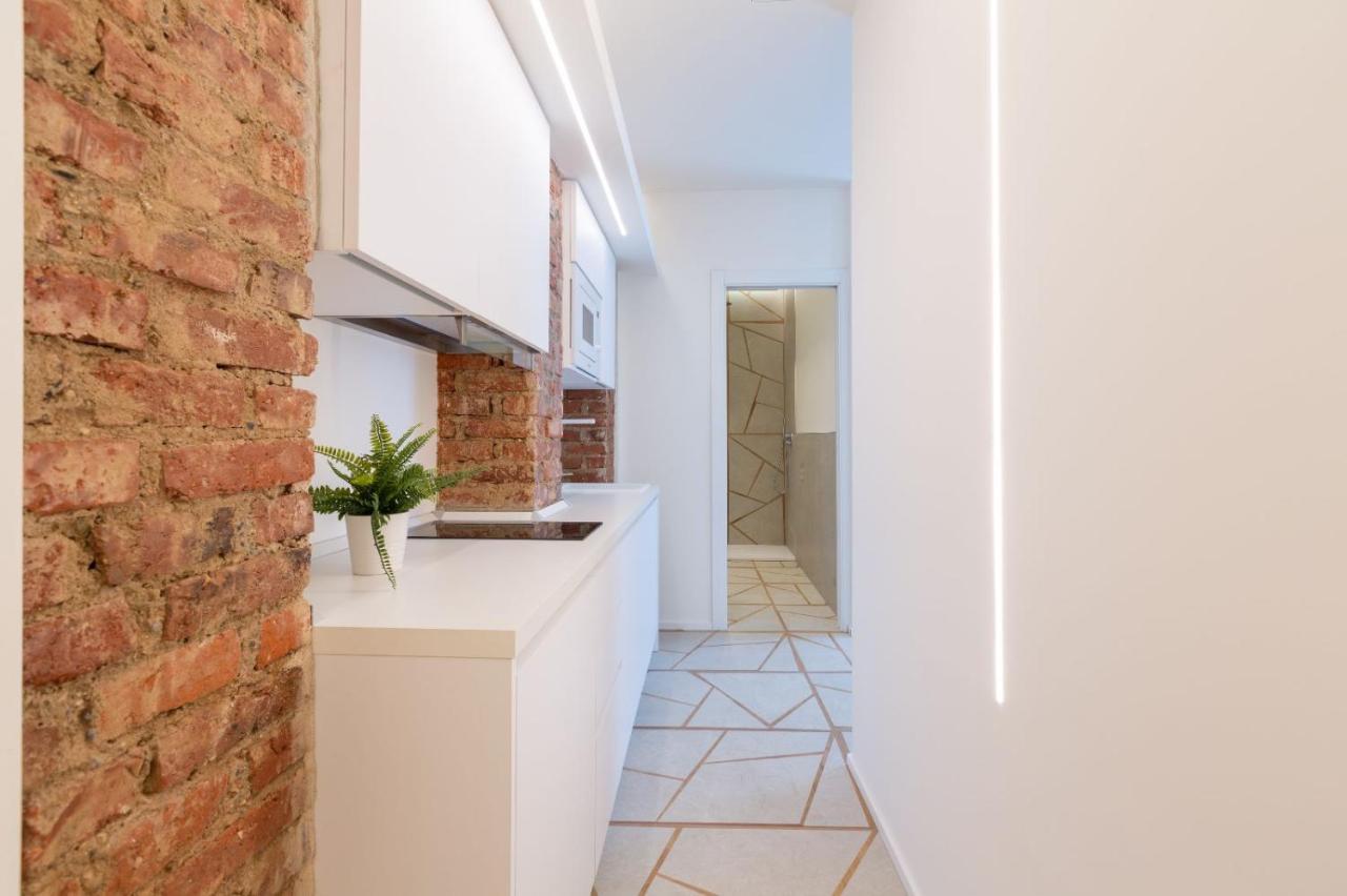 Apartment Nd4 -loreto - Duomo- Minimal House