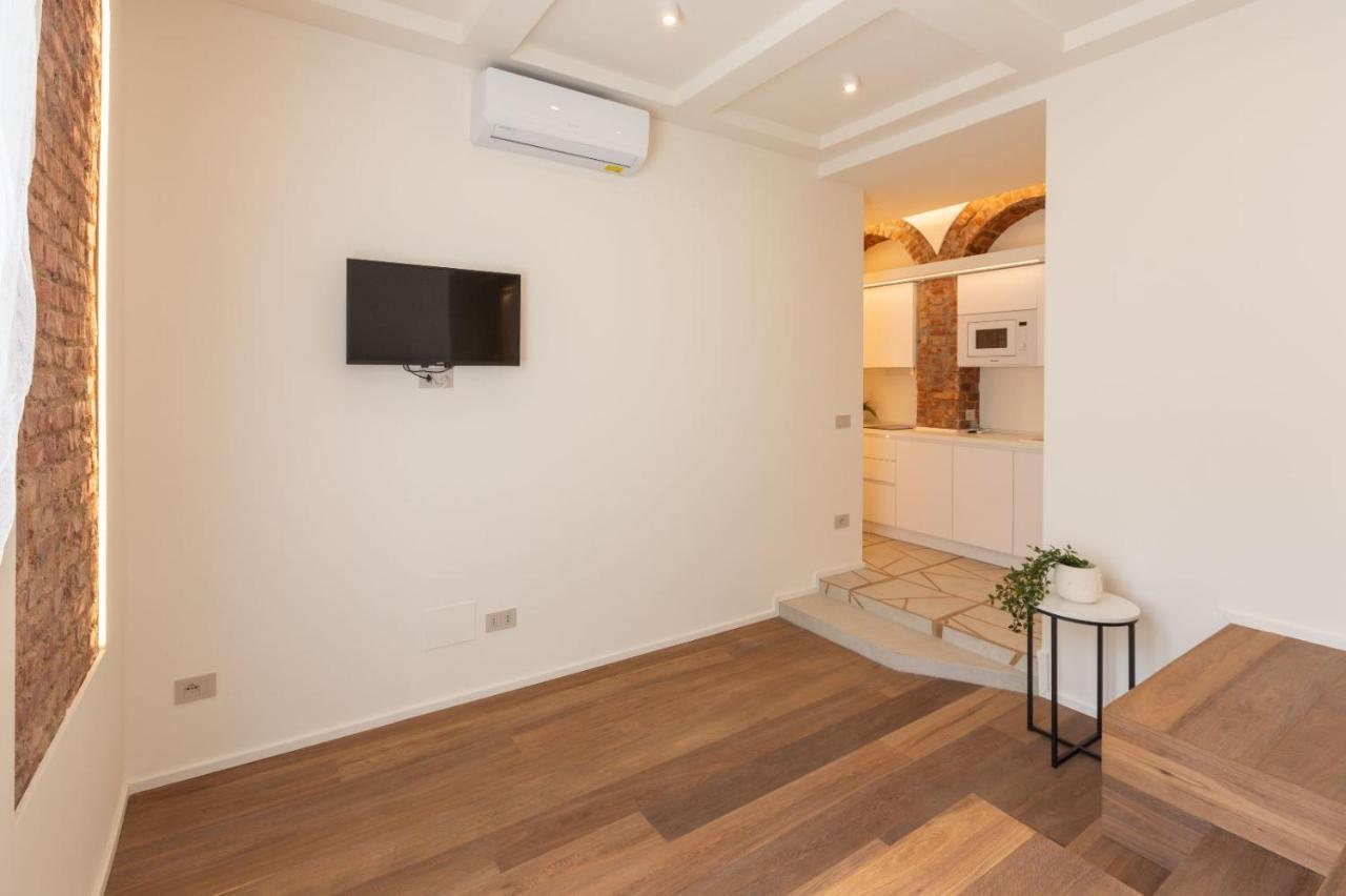 Nd4 -loreto - Duomo- Minimal House Apartment