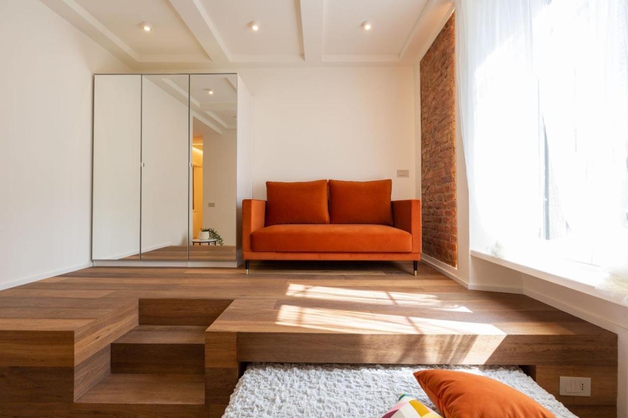Nd4 -loreto - Duomo- Minimal House * Milan