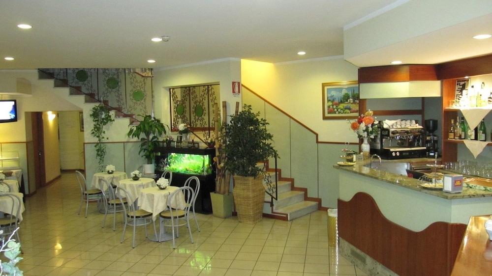 San Siro Fiera Hotel 2*
