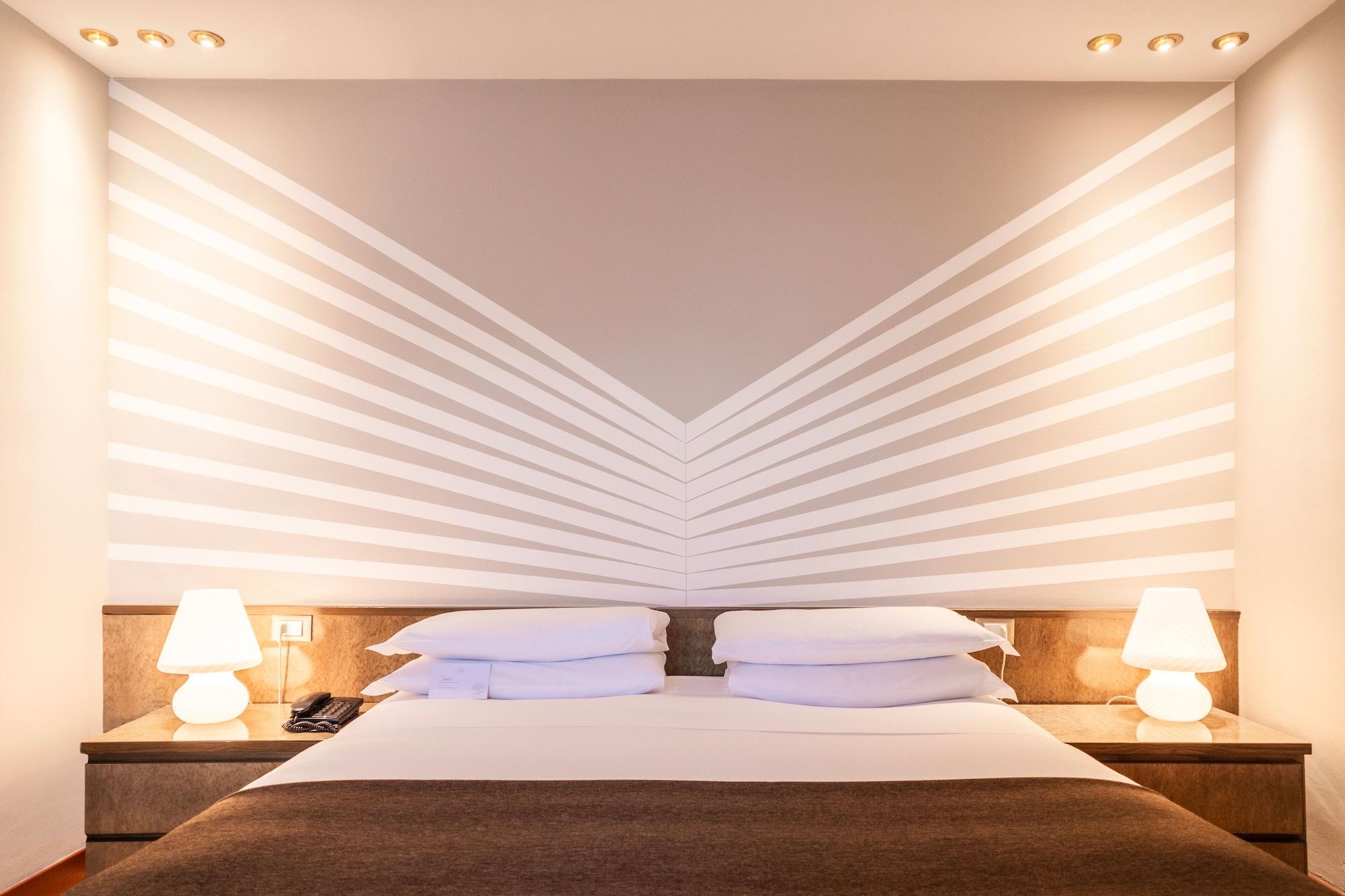 Hotel Romana