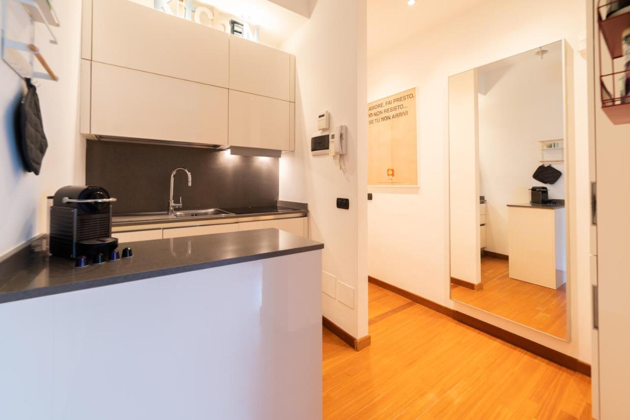 Citylife-fiera Nuovo Con Wifi & Netflix Apartamento Milão