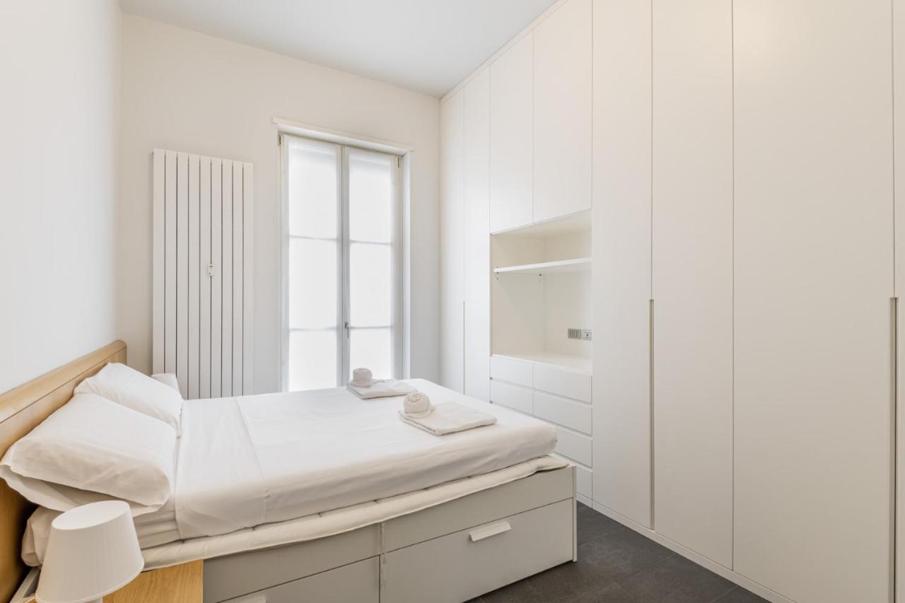 Easylife - Elegante Dimora Due Passi Dal Duomo Milan