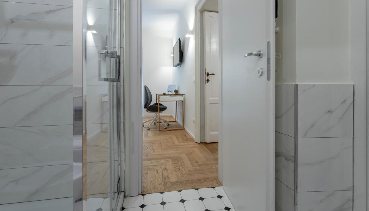 Italianway - Pontaccio 2 * Milan