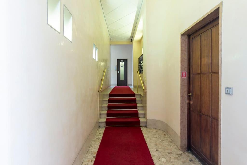 Panoramic Luxury Penthouse 6 People Apartment