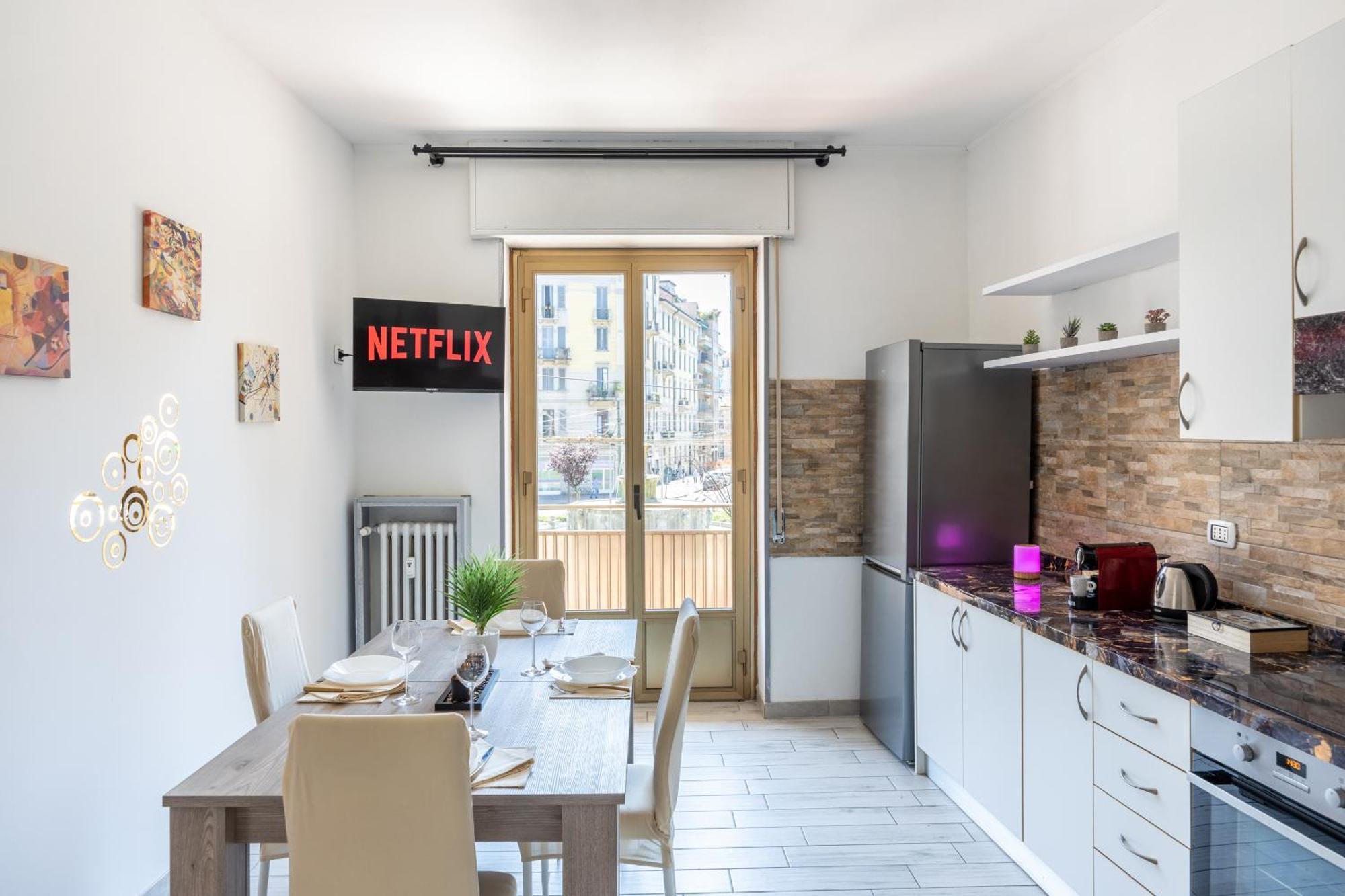 Apartment Duomo Free Parking And Netflix Mailand