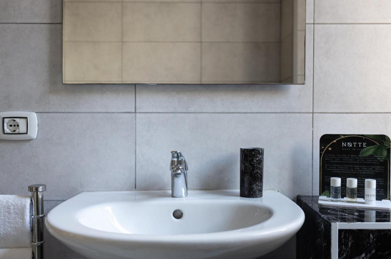 Duomo Free Parking And Netflix Apartment *