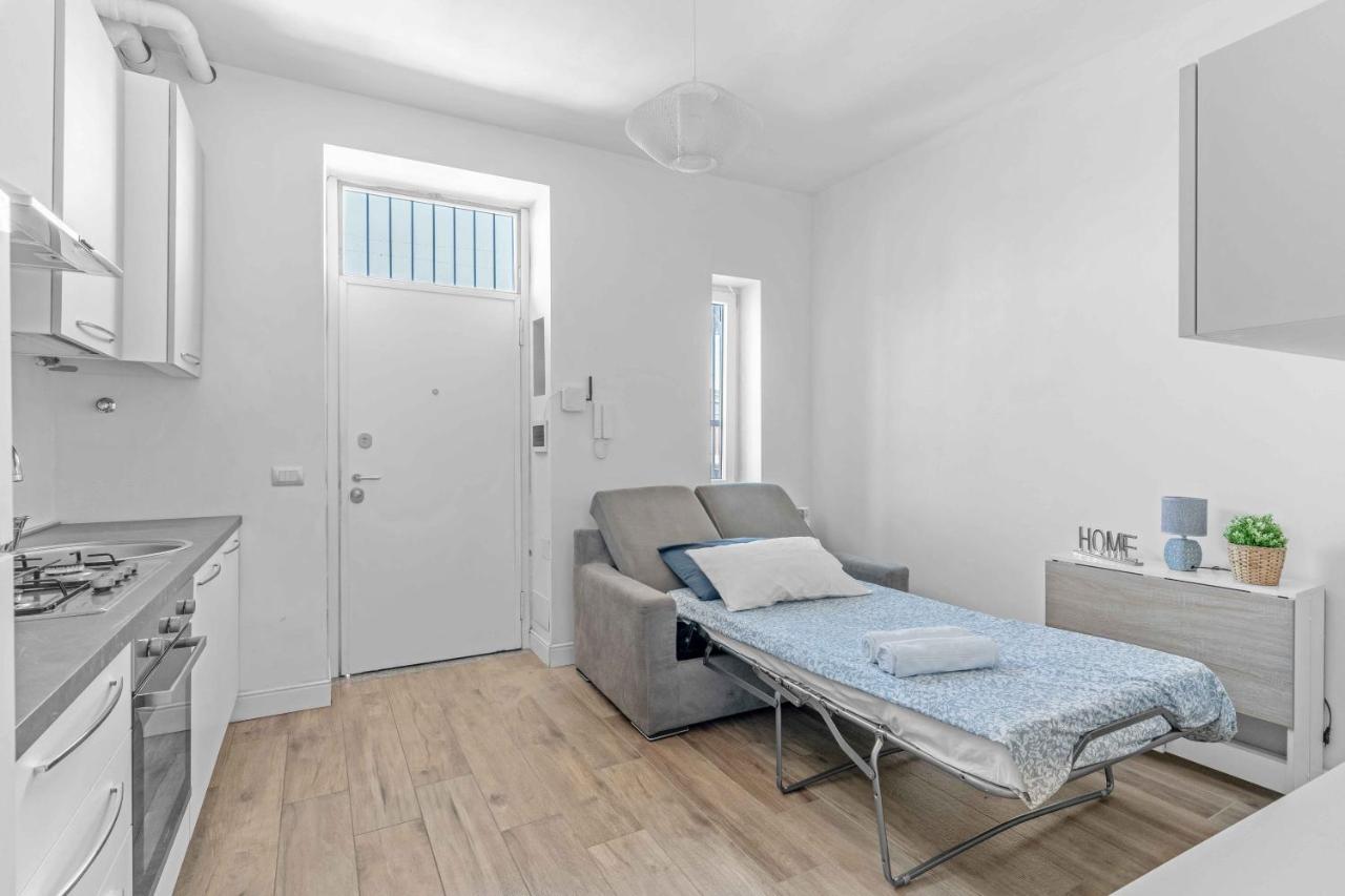 Apartment Mo237 Loreto- Duomo -modern -