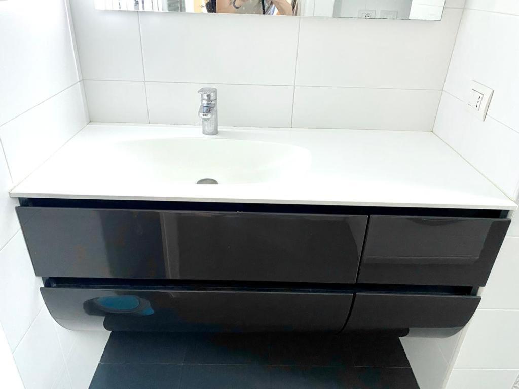 Mpm - Belinzaghi 5 6 Pax Apartment *