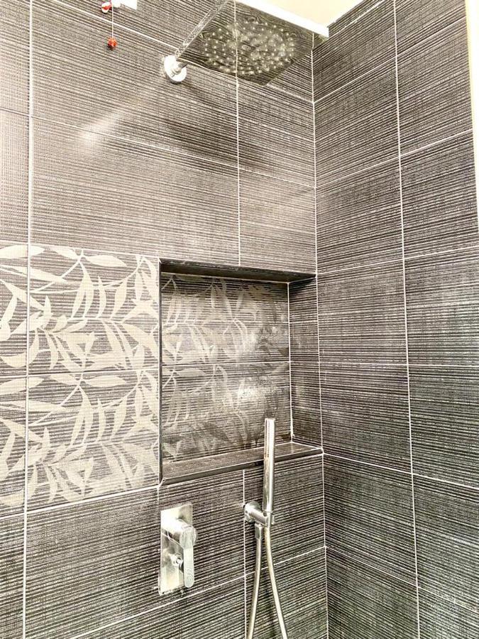 Mpm - Belinzaghi 5 6 Pax * Mailand