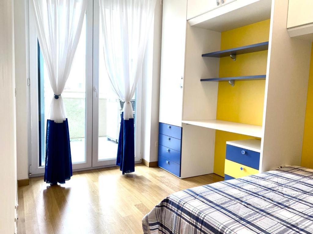 Apartment Mpm - Belinzaghi 5 6 Pax