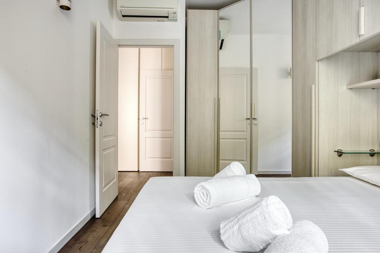 Joivy Superb 2bed Flat With Balcony Apartamento Milão
