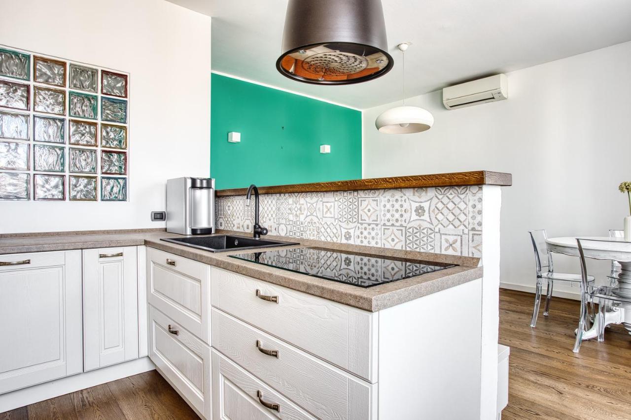 Joivy Superb 2bed Flat With Balcony Apartamento Milão
