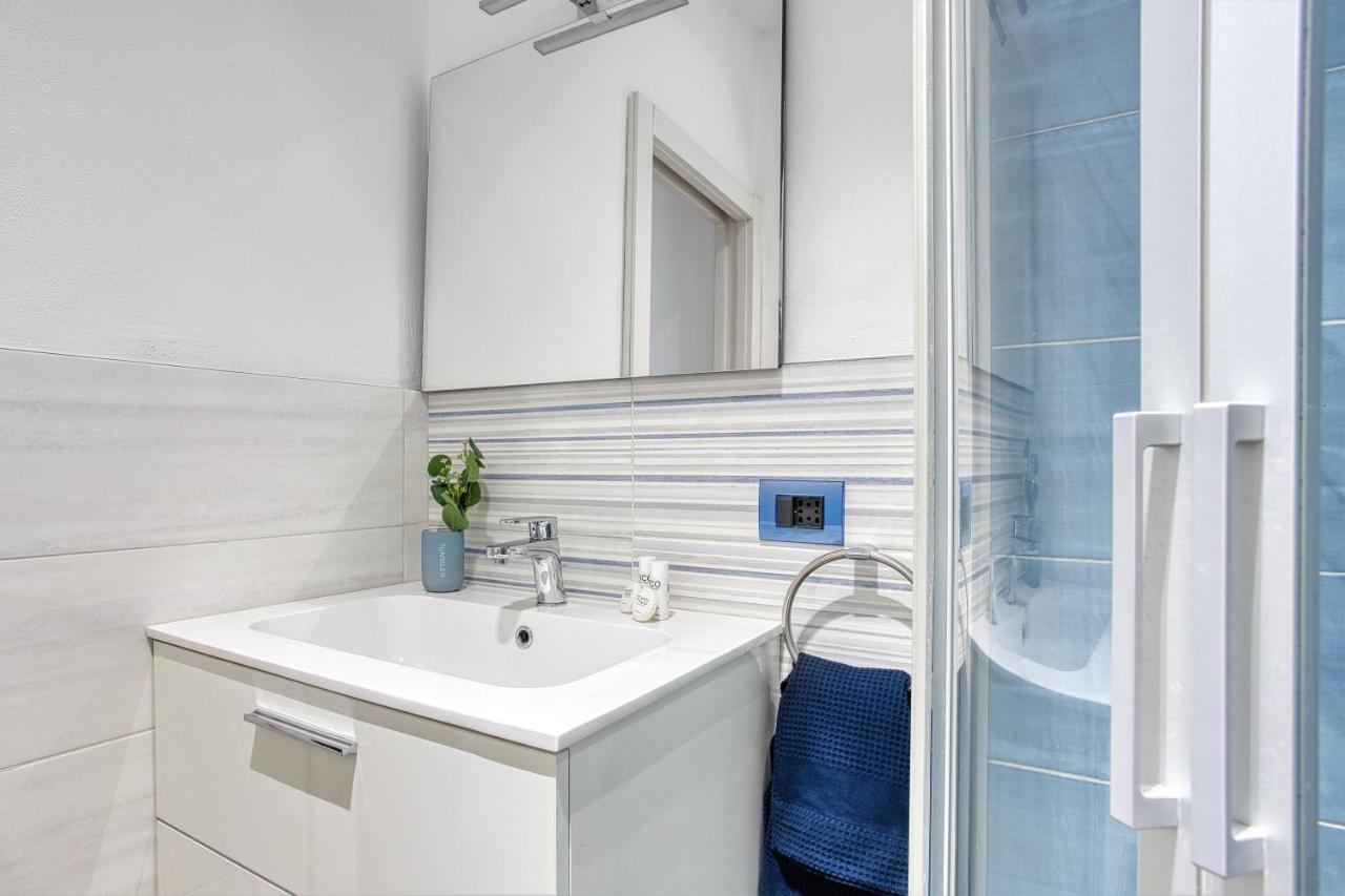 Joivy Superb 2bed Flat With Balcony * Milão