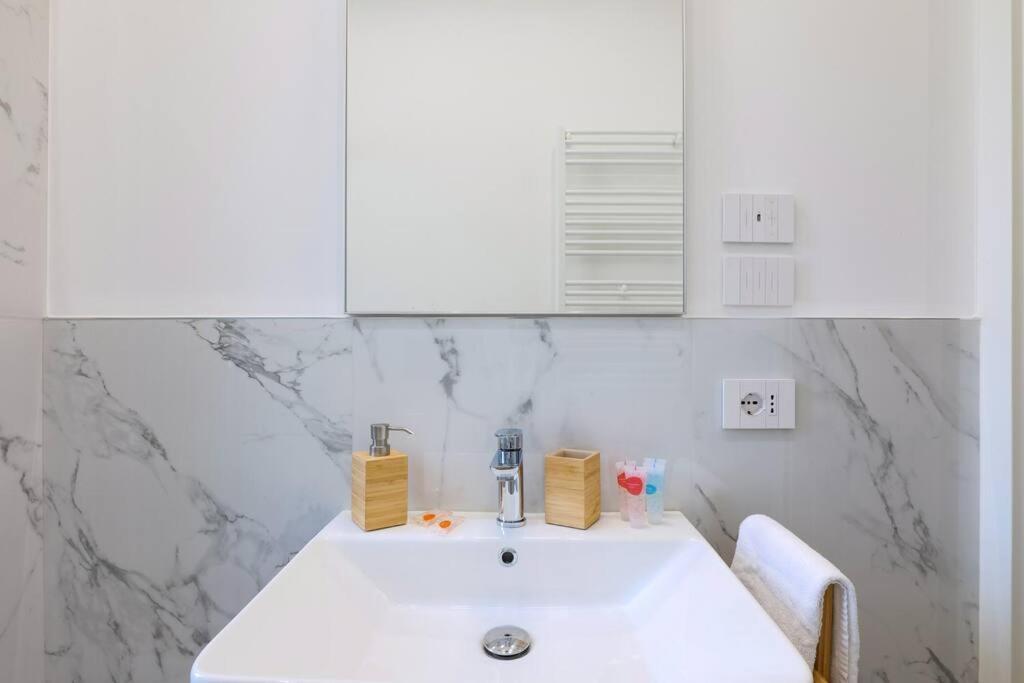 Apartamento Contempora - Bilocale Washington 105 *
