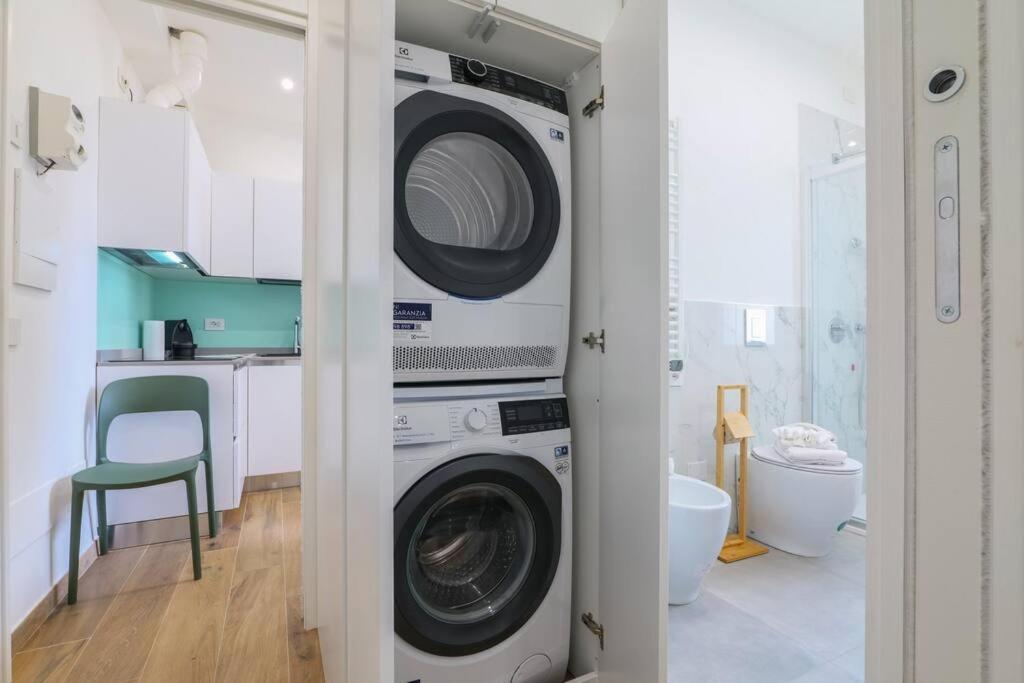 Contempora - Bilocale Washington 105 Apartamento
