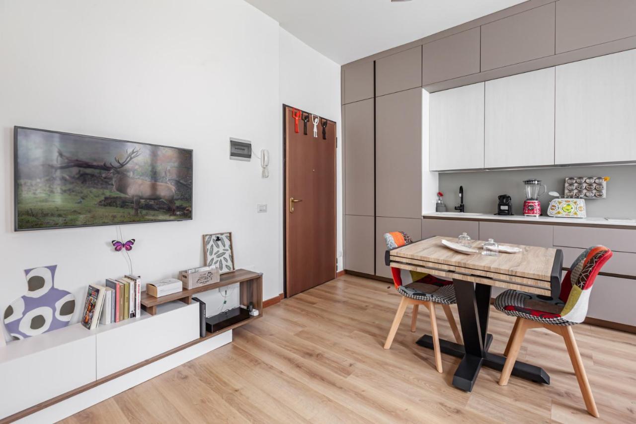 Apartment Easylife - Incantevole Abitazione In Milan