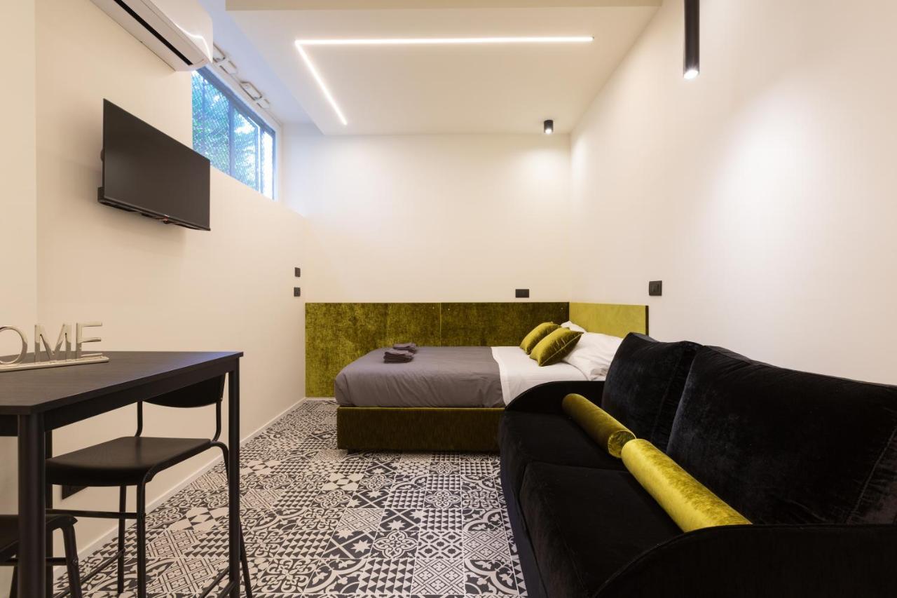 Apartment Pay60 -crescenzago- Luxury Yellow House