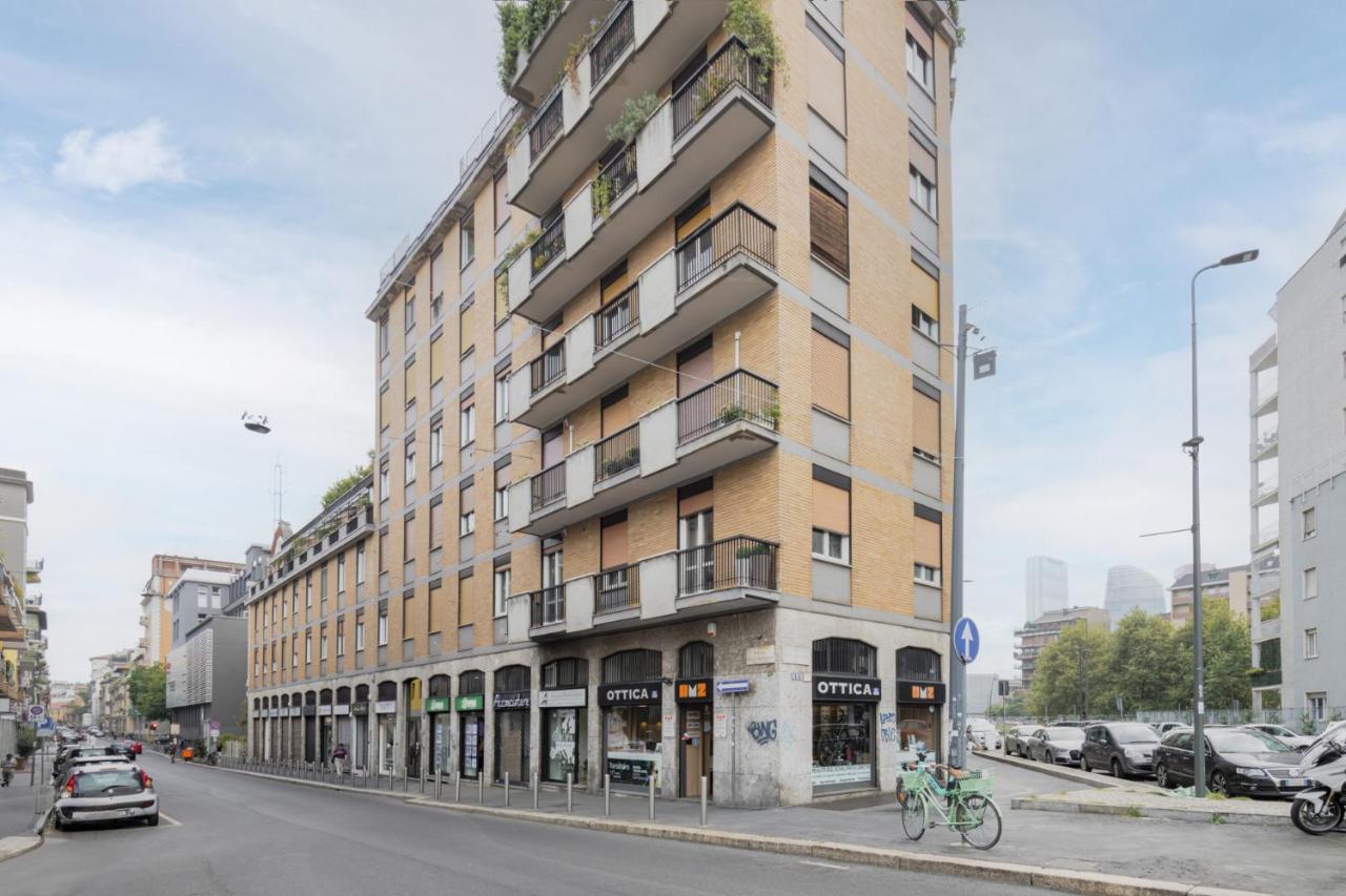 Easylife - Casa Moderna Vicino Life Apartment *
