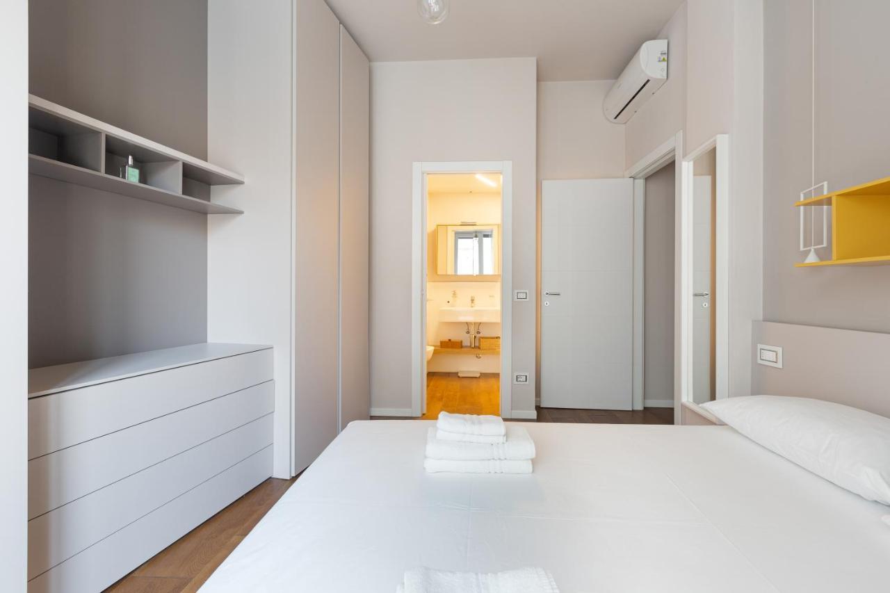 Guesthost - Bullona Bright & Design - M5 Gerusalemme Apartamento *