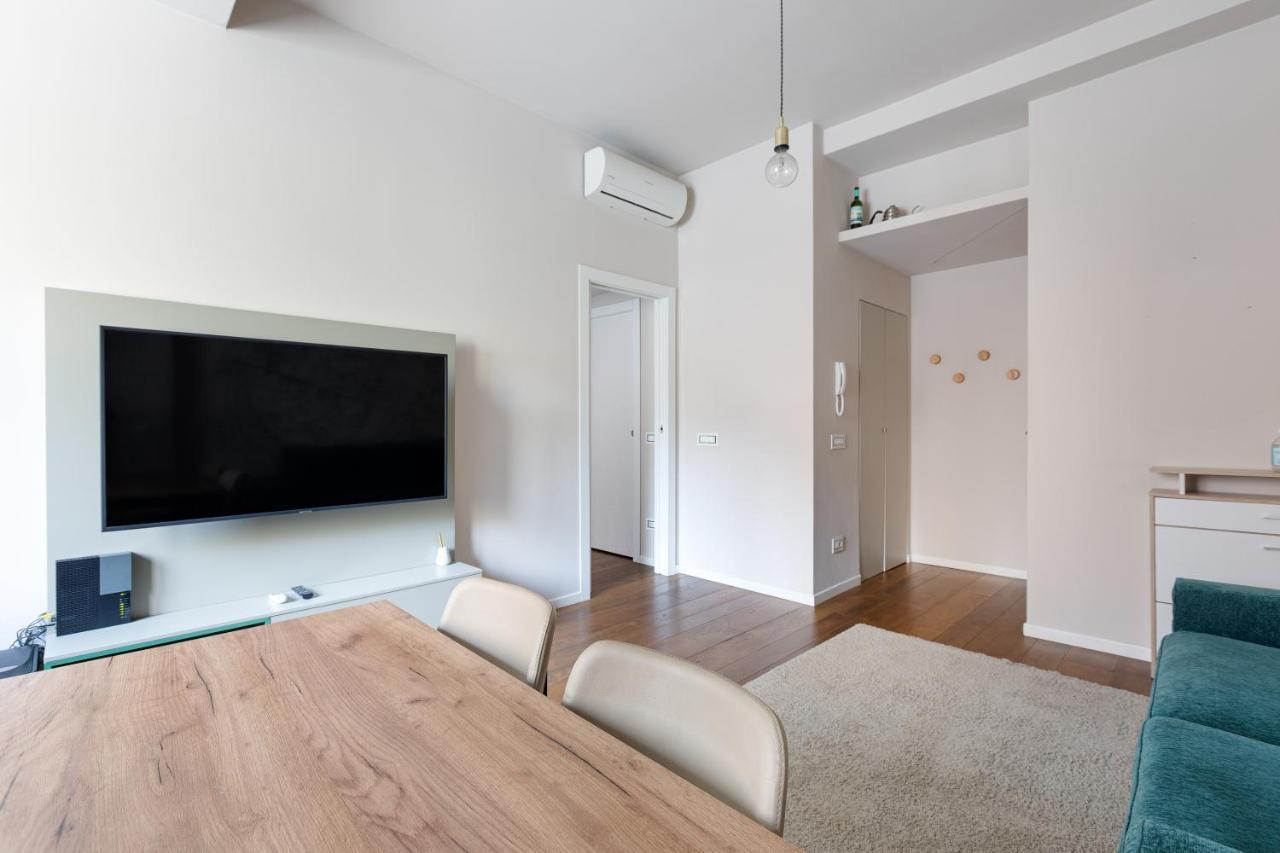 Guesthost - Bullona Bright & Design - M5 Gerusalemme Apartamento