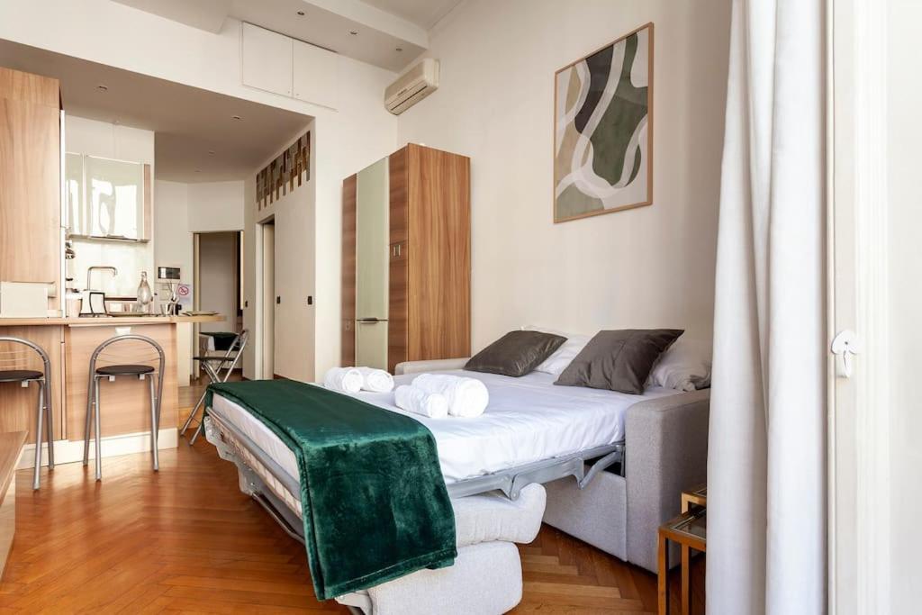 Duomo-san Babila-tribunale Wifi-netflix Apartamento *