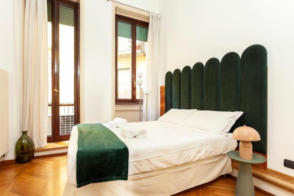 Duomo-san Babila-tribunale Wifi-netflix Apartamento Milão
