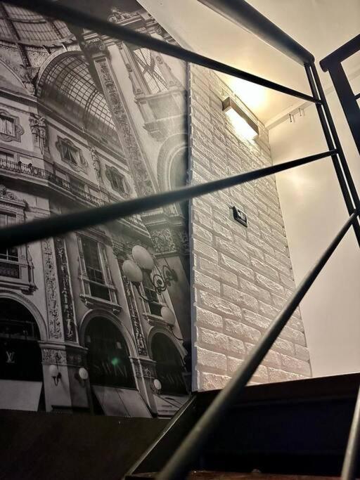 Loft Centro, 10 Min From Duomo Apartment