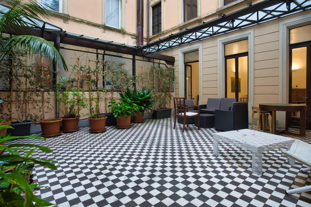 Apartment Joivy Wonderful Apt Next To Sforzesco Castle