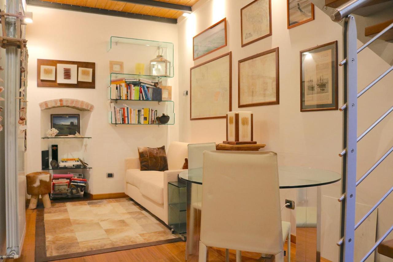 Charming In The Navigli District - 4 People * Mailand