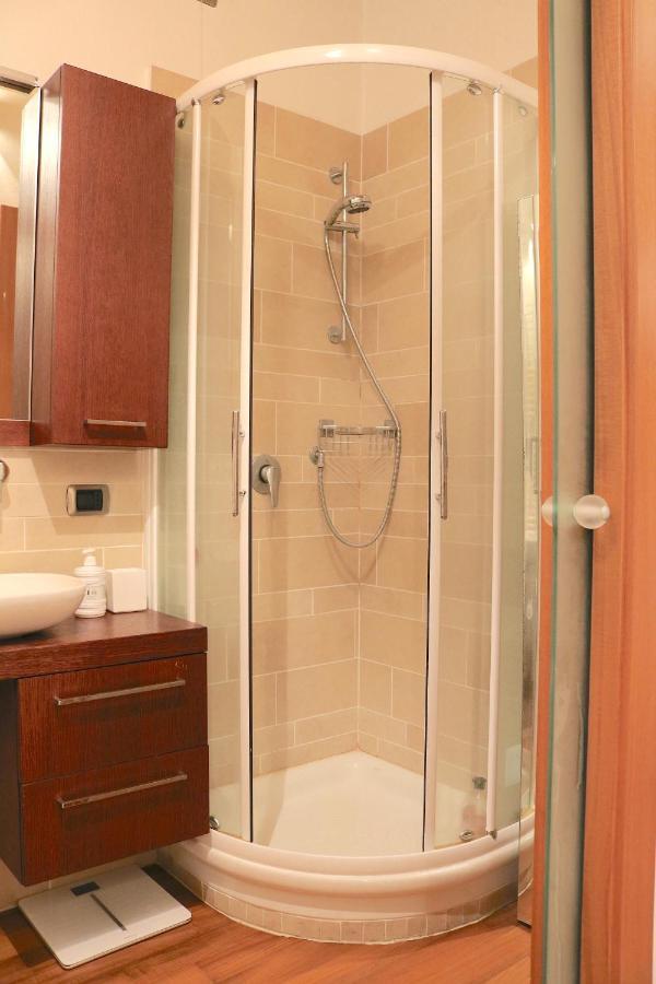 Charming In The Navigli District - 4 People * Mailand