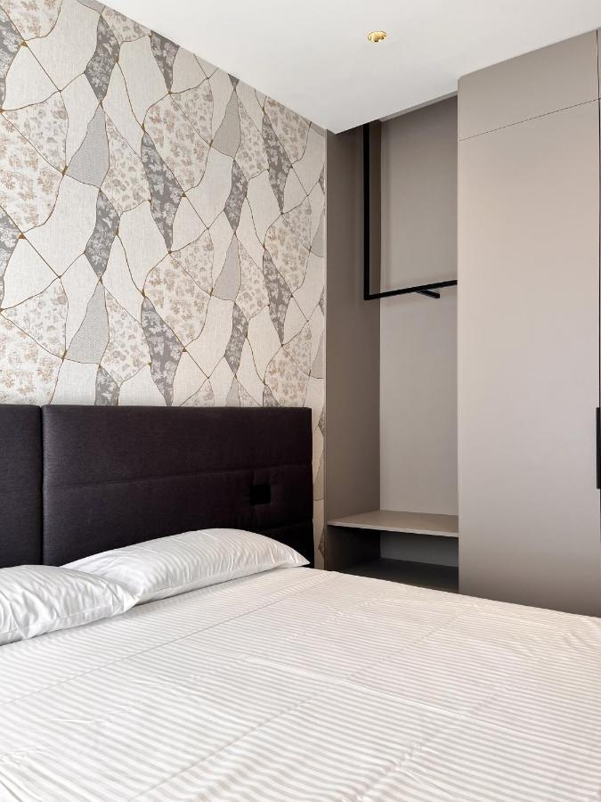 Yls Luxury Apartment *