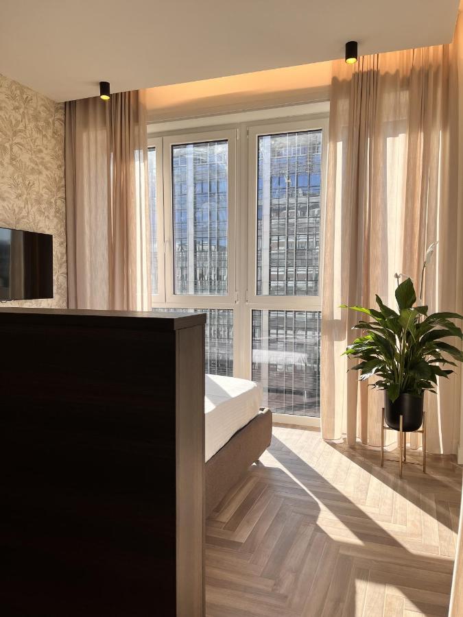 Yls Luxury * Mailand