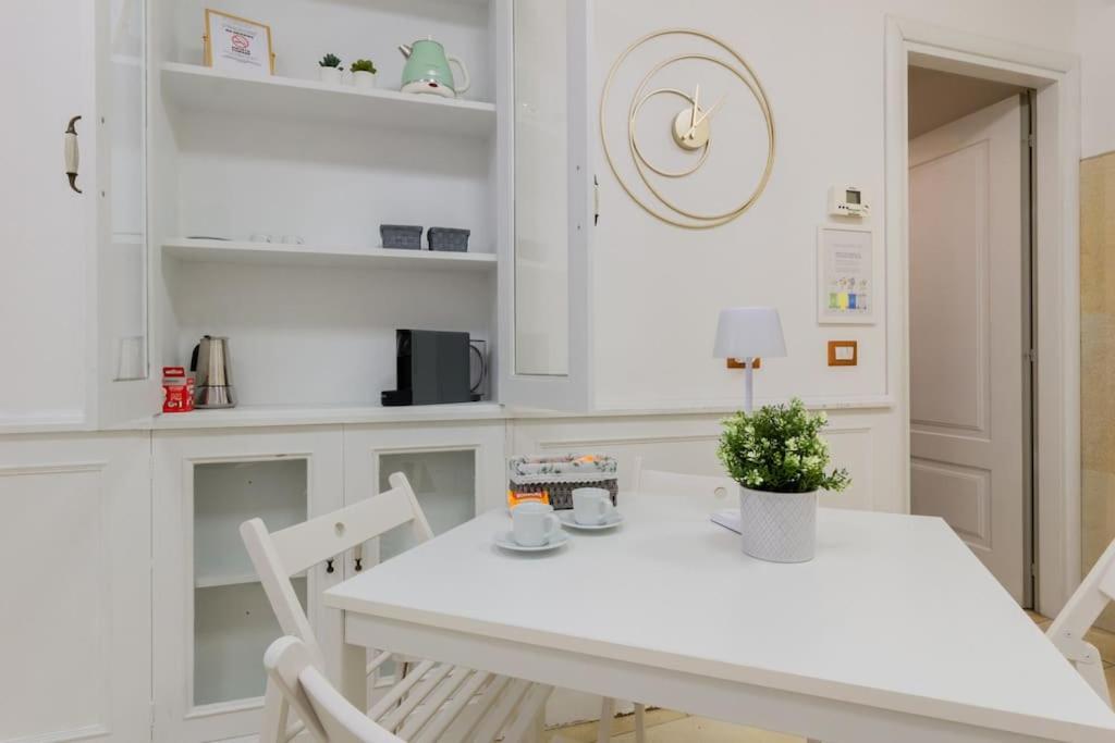 Apartamento Duomo - Montenapoleone, Comfort & Wi-fi Milão