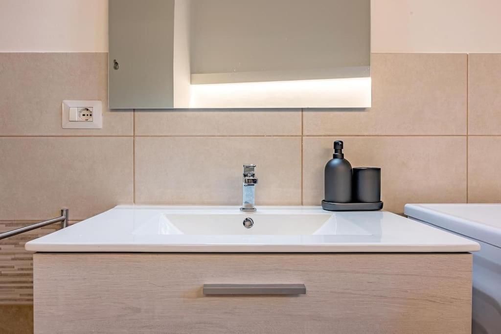 Guest Planet - Cozy Housing Porta Romana M3
