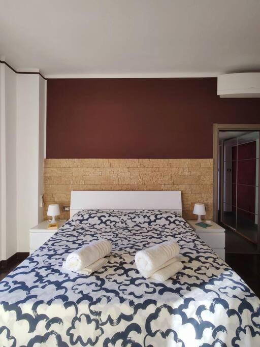 Apartamento Bilocale Luminoso E Accogliente Zona Marche *