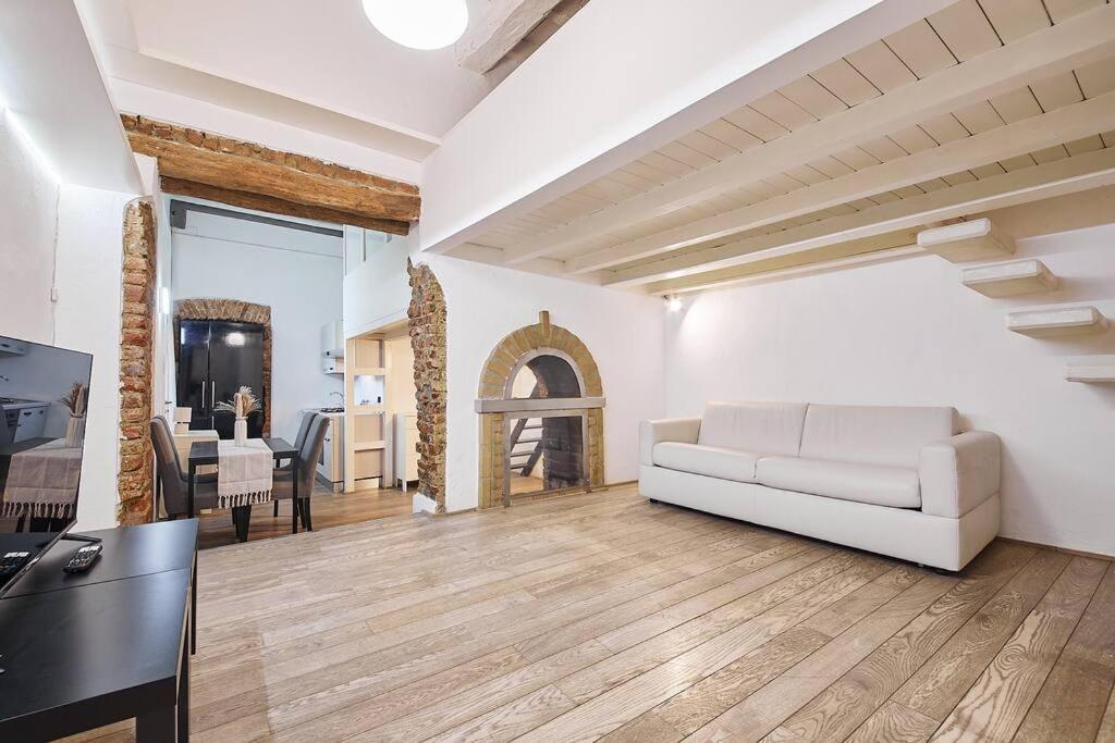 Apartamento Brera-moscova Centro Storico, Wi-fi E Netflix Milão