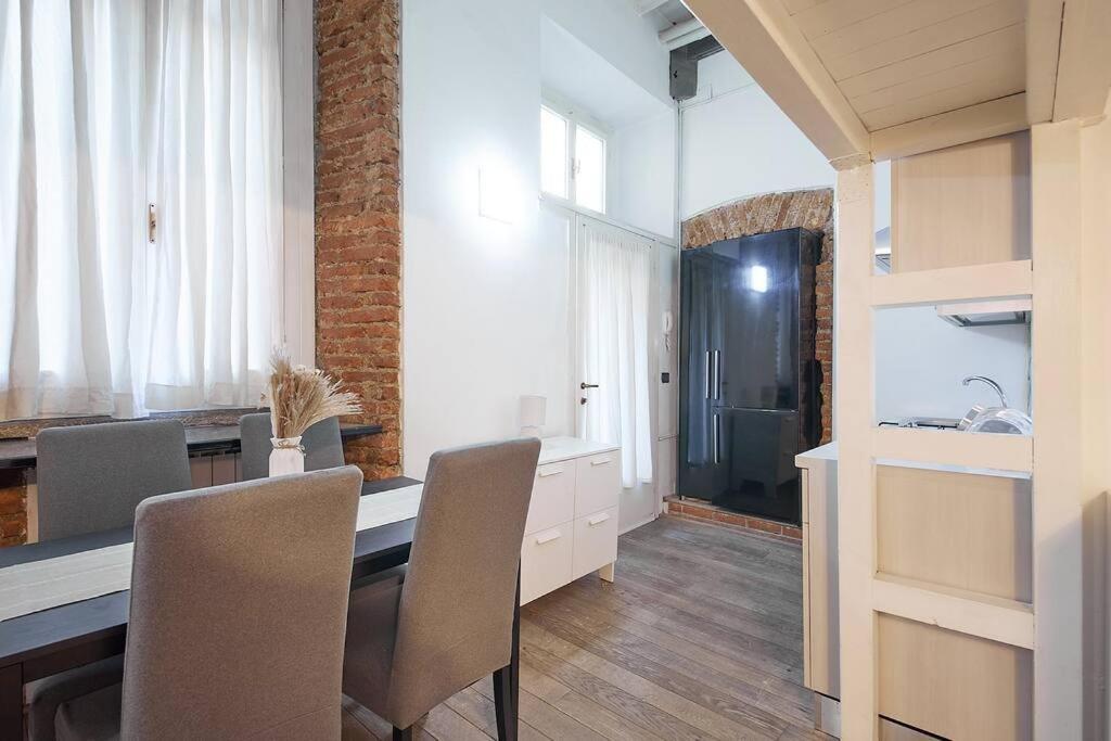 Brera-moscova Centro Storico, Wi-fi E Netflix Apartamento Milão
