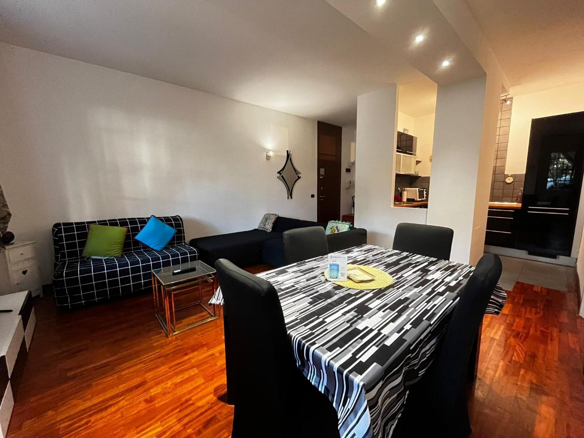 Kibilu - Via Casati 32 - Stazione - Corso Buenos Aires - Shopping Area Apartamento *