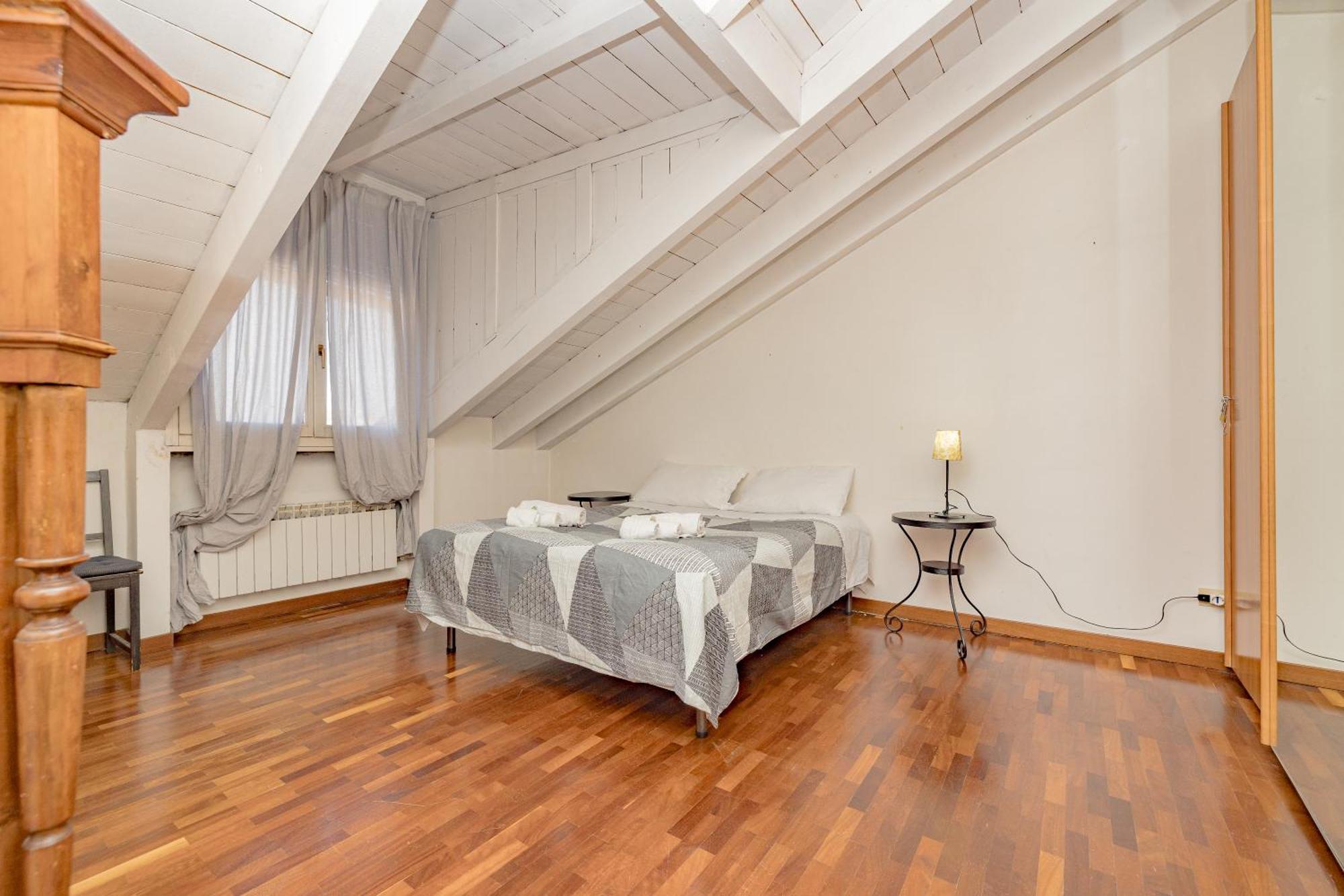 Apartamento Milanogorla-metro 50mt-duomo A 15 Minuti Milão
