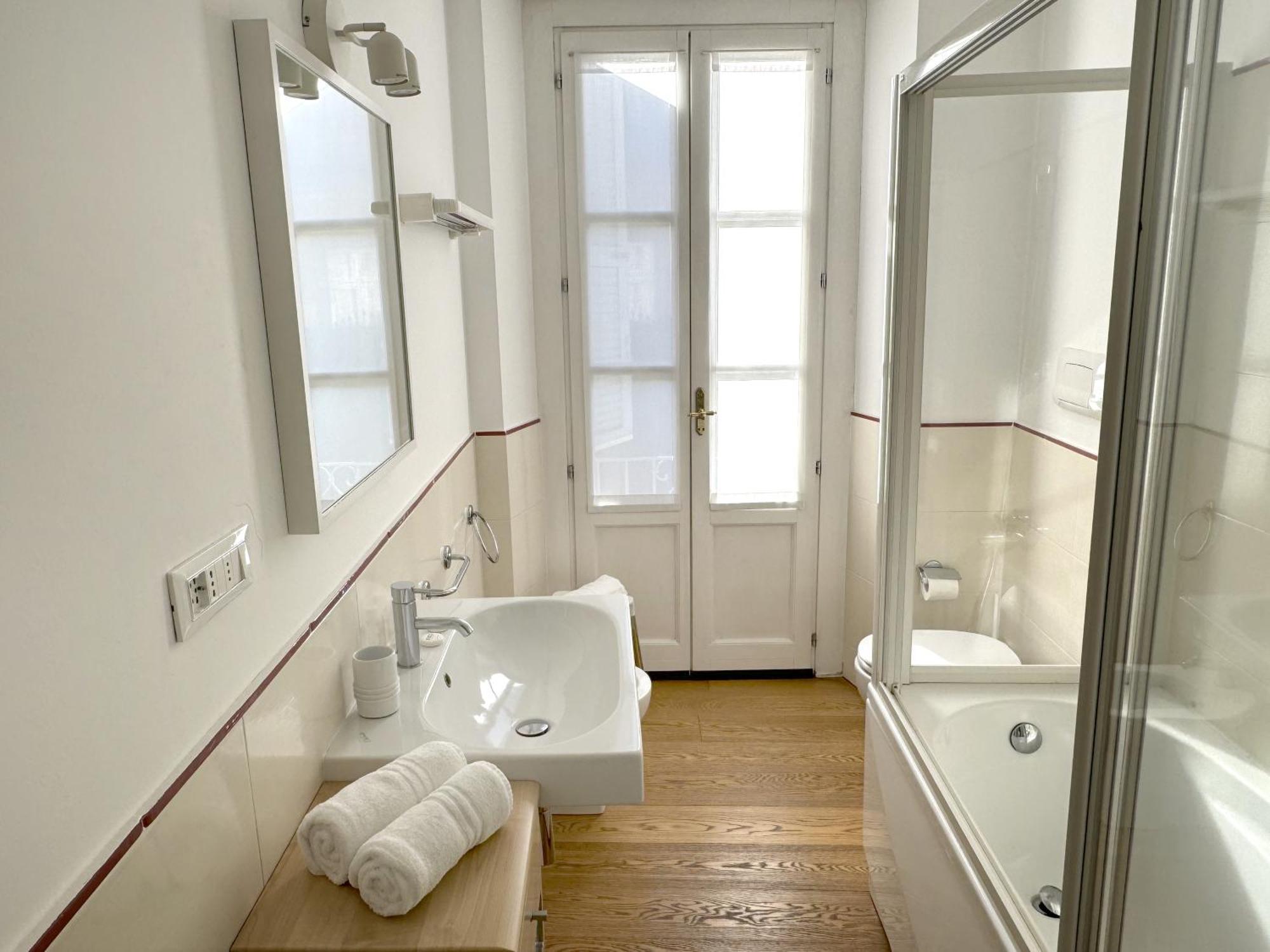 Joivy Cosy Ticinese Retreat 1-bed Flat Near The Duomo * Milan