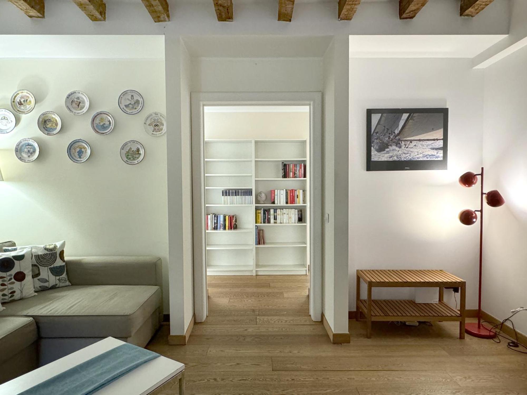 Joivy Cosy Ticinese Retreat 1-bed Flat Near The Duomo Apartment Milan