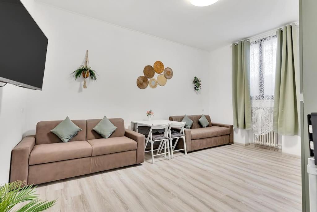 Apartamento San Siro-fiera 15 Minuti Da Life Wifi Netlix Milão