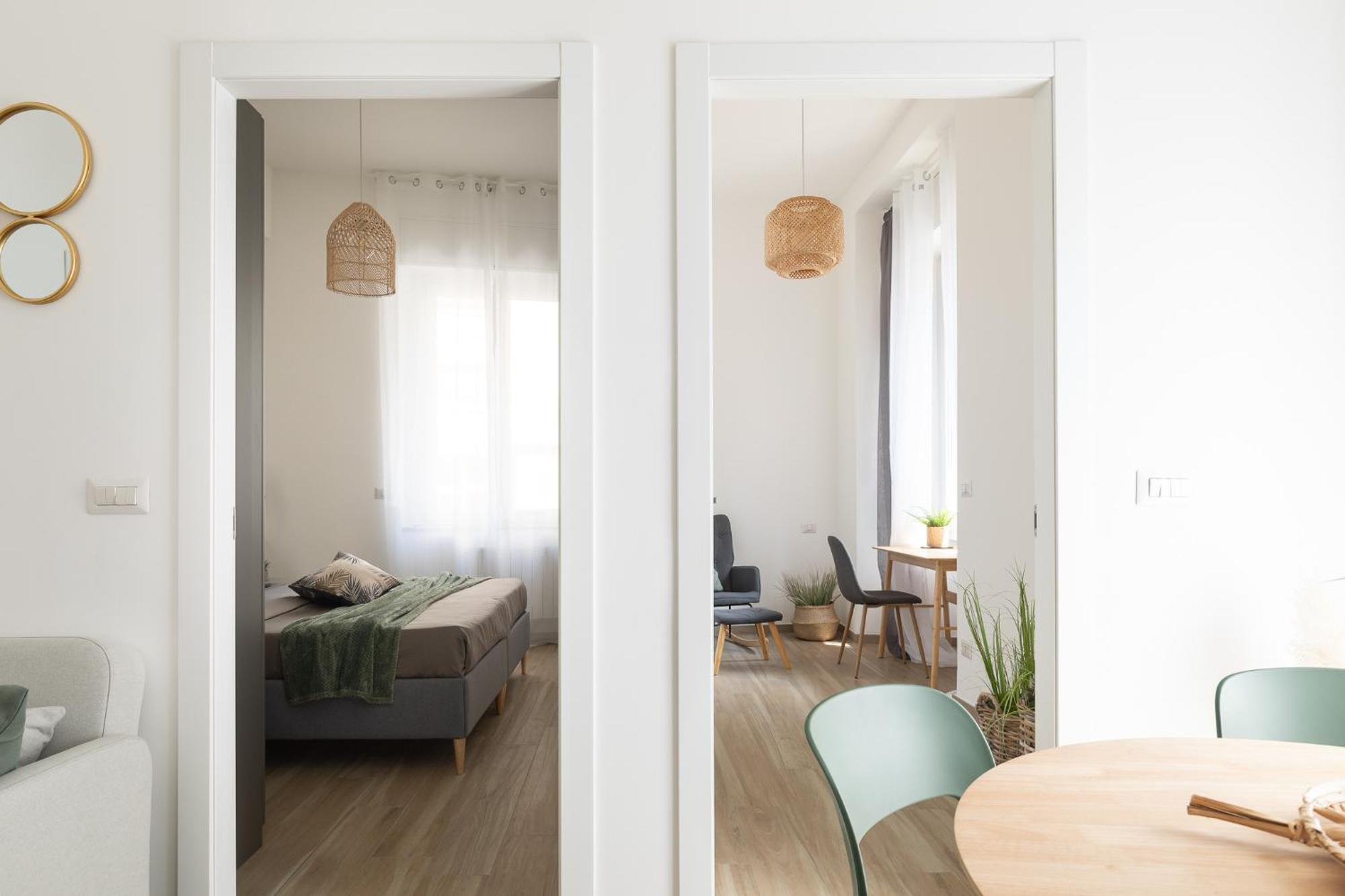 Apartment Luni 4 - Design Trilo -m3- 8 Min Dal Duomo *